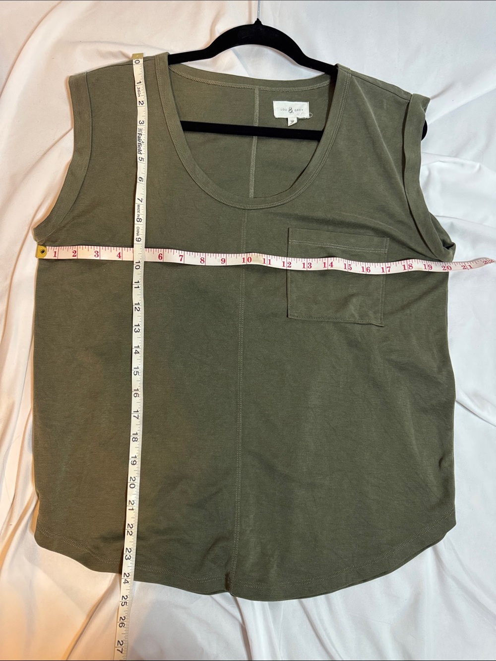 Lou & Grey Olive Green Scoop Pocket Tank - Picture 3 of 6